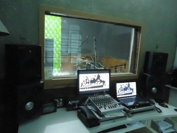 SALA GRAVAÇAO E ENSAIO